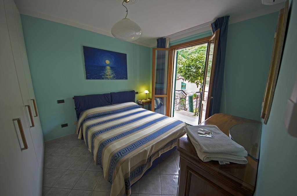 Hotel Luciano Riomaggiore Habitación foto
